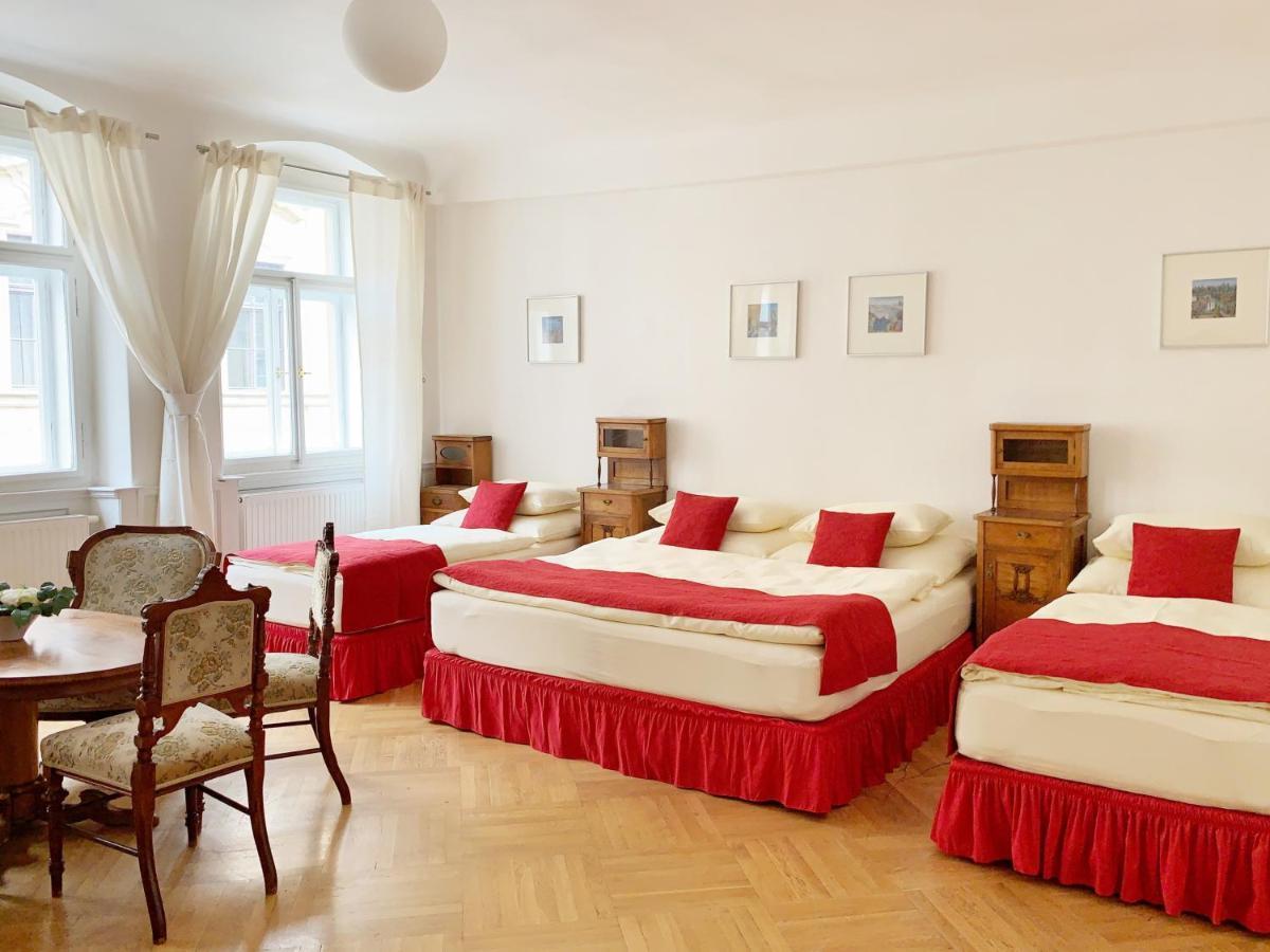 Small Luxury Palace Residence Πράγα Εξωτερικό φωτογραφία