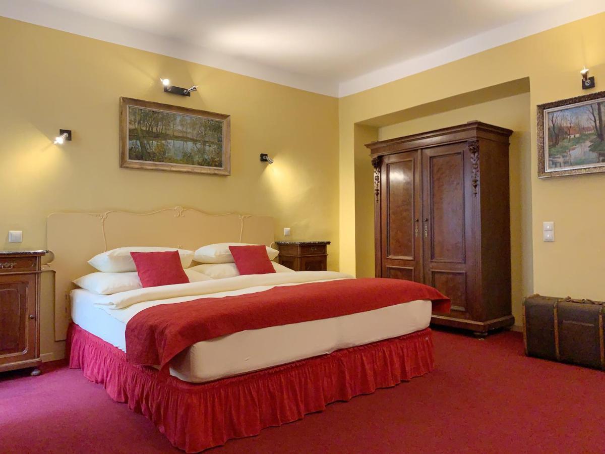 Small Luxury Palace Residence Πράγα Εξωτερικό φωτογραφία