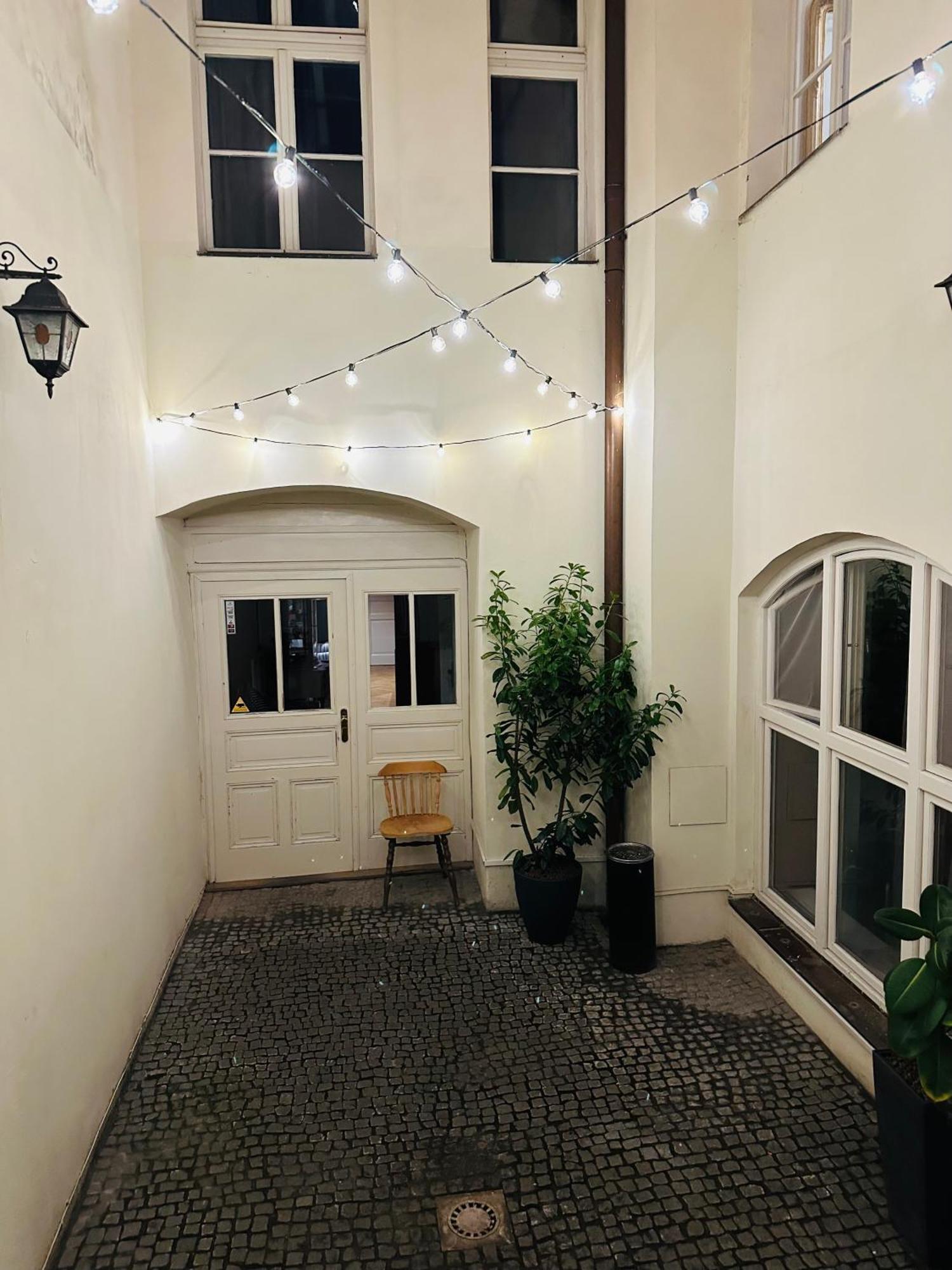Small Luxury Palace Residence Πράγα Εξωτερικό φωτογραφία